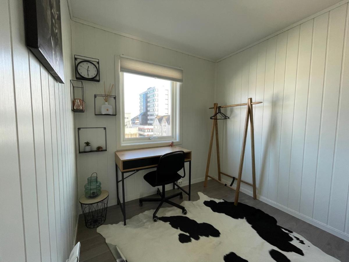 Central Bnb Stavanger At Bertis Ap 9 Generous Rooftop Terrace Luaran gambar